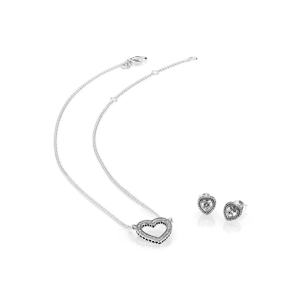 Image of Pandora Loving Hearts of Jewelry Valentine Gift Set 2017